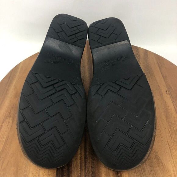 Dansko Phoebe Brown Leather Professional Clogs Shoes Women's 38 EU / 7.5-8 US - Picture 9 of 10